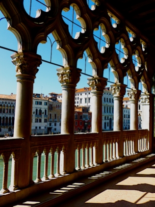 Ca d'oro balcony, Venice